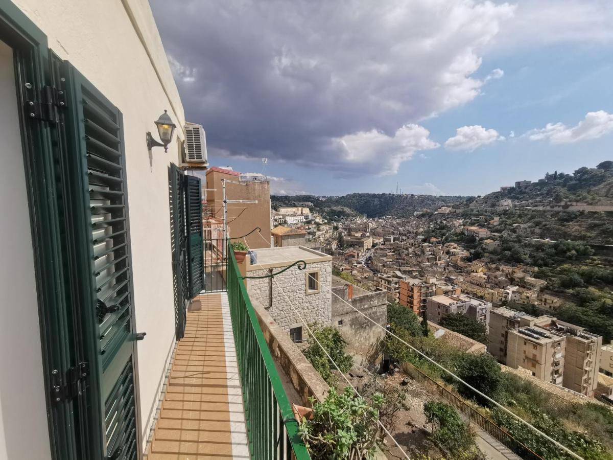 Вилла Balcone Barocco. Модика Экстерьер фото